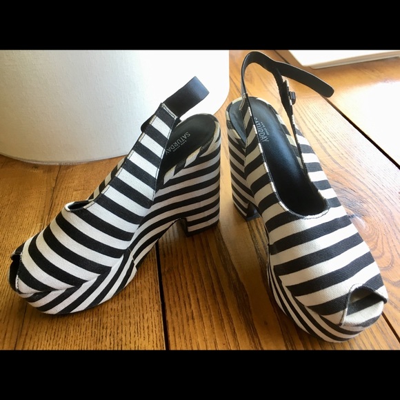 kate spade Shoes - Kate Spade Sz 7 Saturday striped platform sandals.